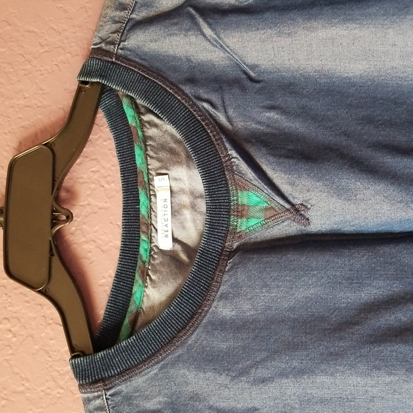 Kenneth Cole Tencel Tops - Picture 2 of 14